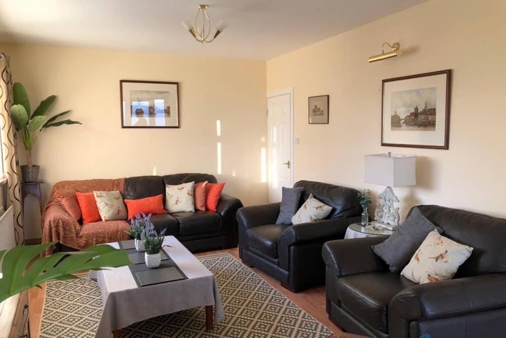 Whitehead Holiday Cottage Kültér fotó
